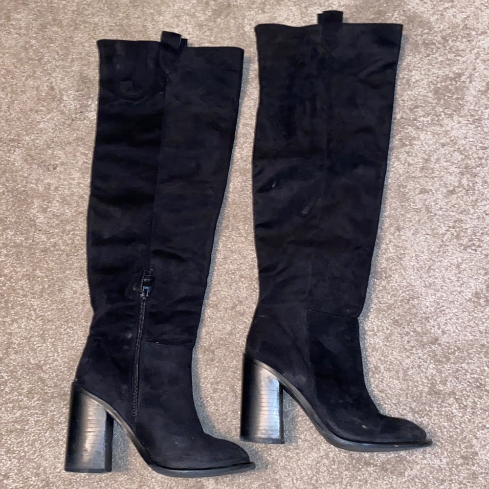 Very Volatile Black Heeled Boots
